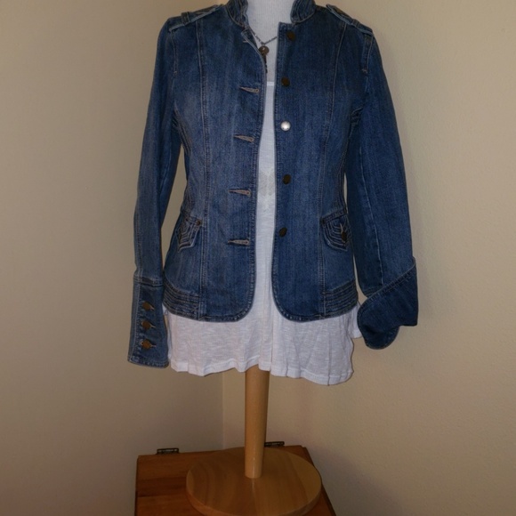 Baccini Jackets & Blazers - BACCINI JEAN JACKET.